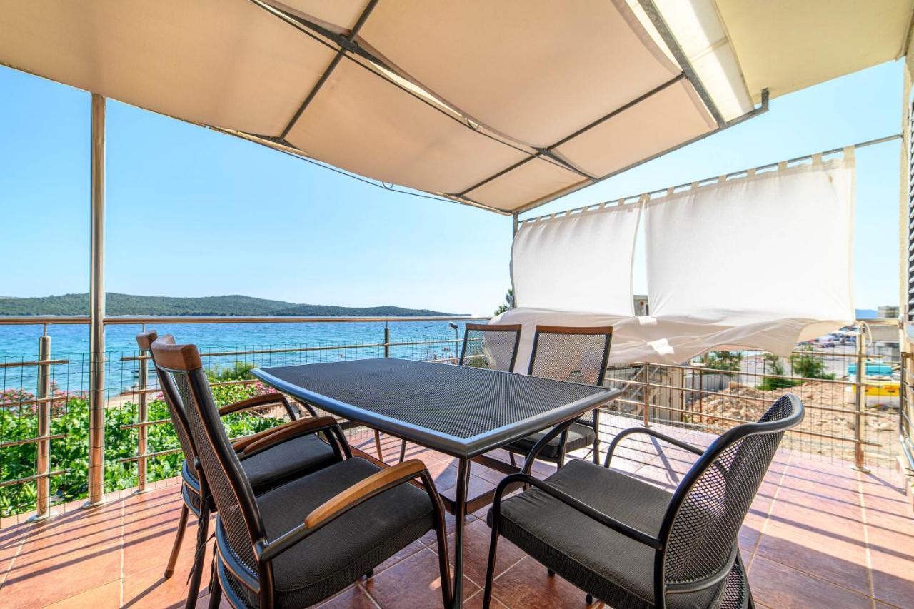 Apartment Seaside Жаборич Екстер'єр фото